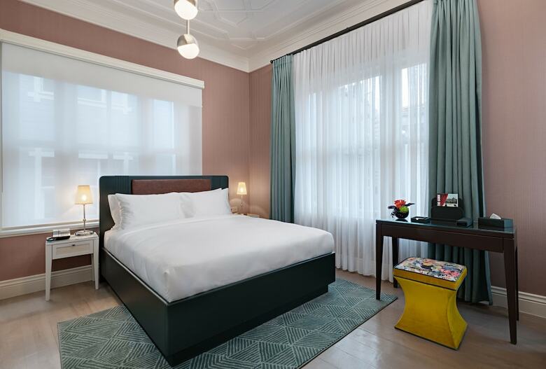 Catch Hotel