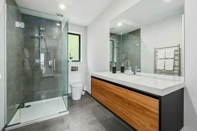 Apartamentos Bright, Modern, Plush - Brand New Townhouse