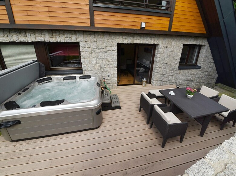 Luxury Apartments Adelka