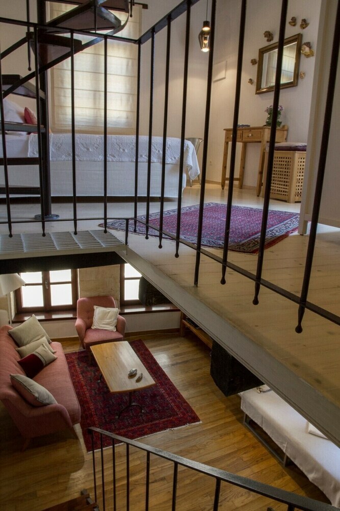 Hotel To Spiti