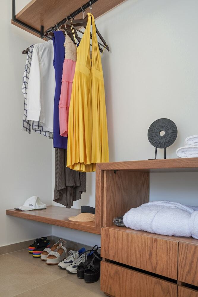 Hotel Avdou Retreat Collection