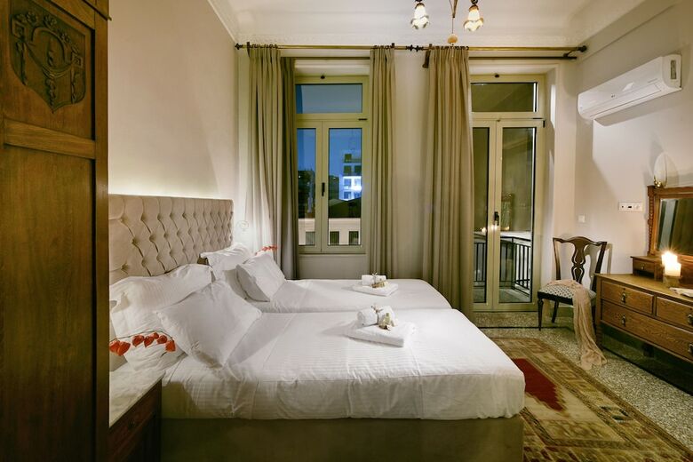 Athenian Vintage Apartments