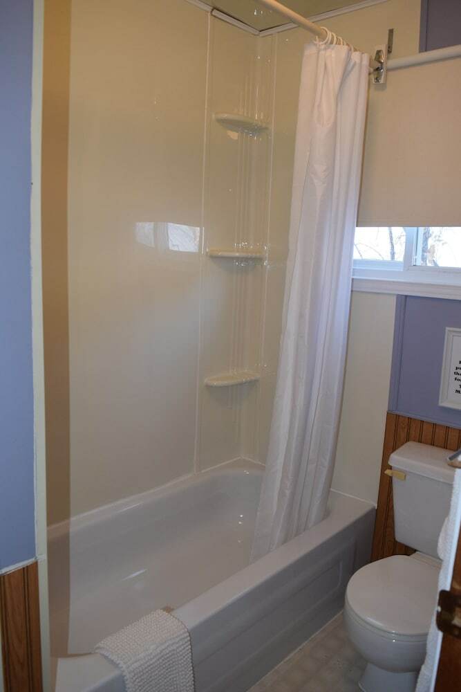 Port Loring Northland Motel