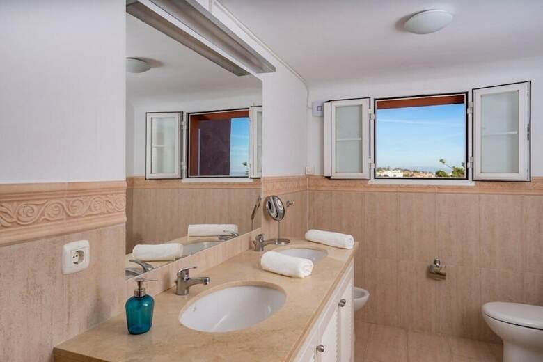Apartamentos Unbeatable Penthouse In Fuengirola Hills