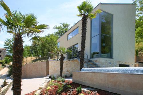 Le Grand Cru Villa