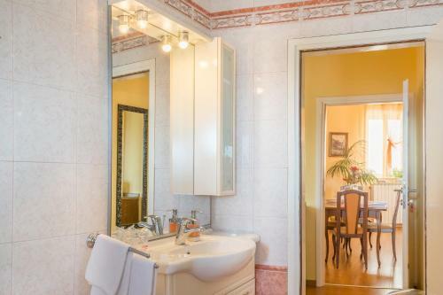 Hostal Guesthouse Villa Marija