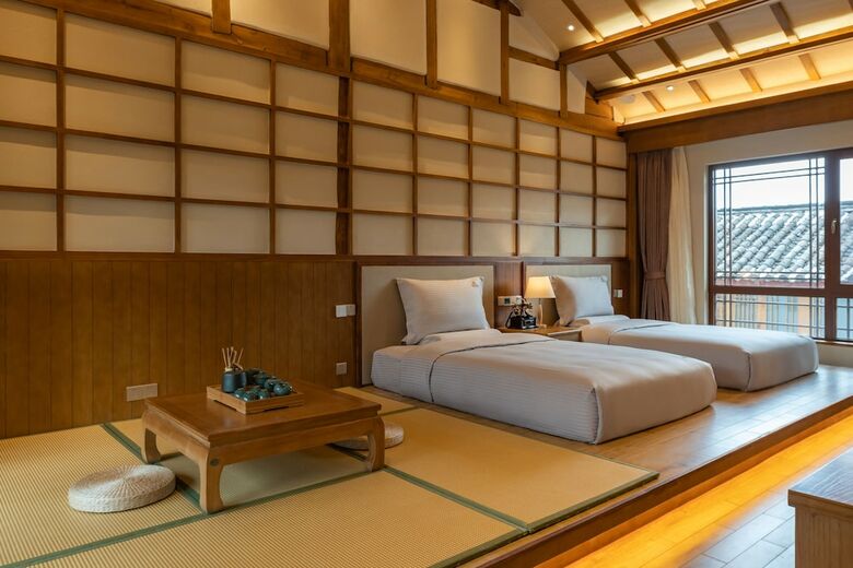 Hotel Lijiang Passing-cloud Resort