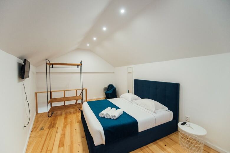 Hostal Lightpoint