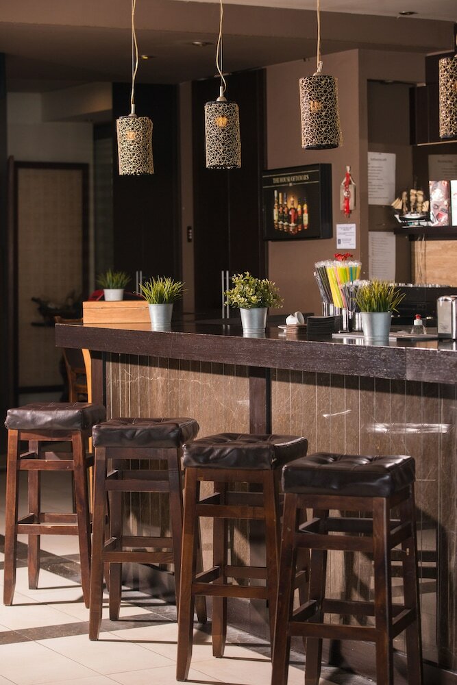Aigli Hotel Perea