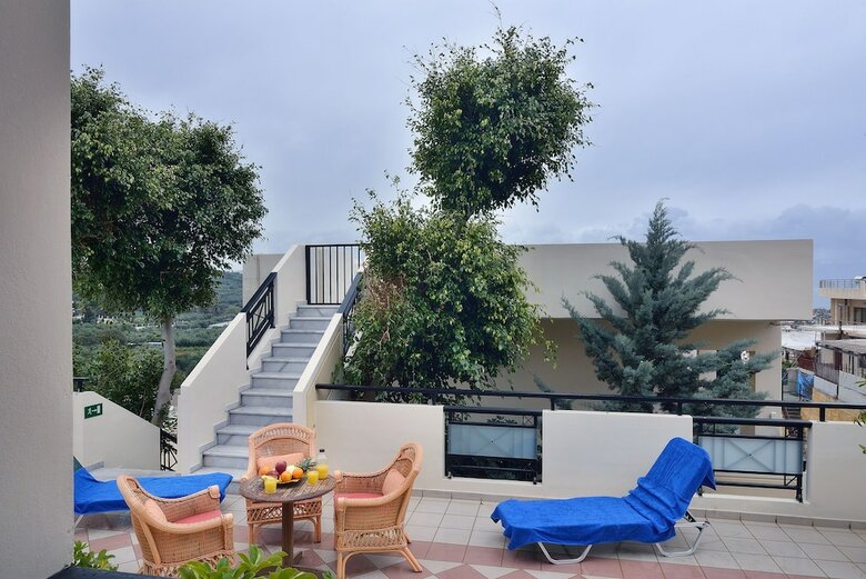 Hotel Mythos Platanias