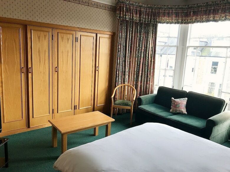 The Victoria Hotel