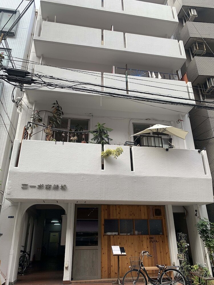 Ex Minamisenba Apartment201