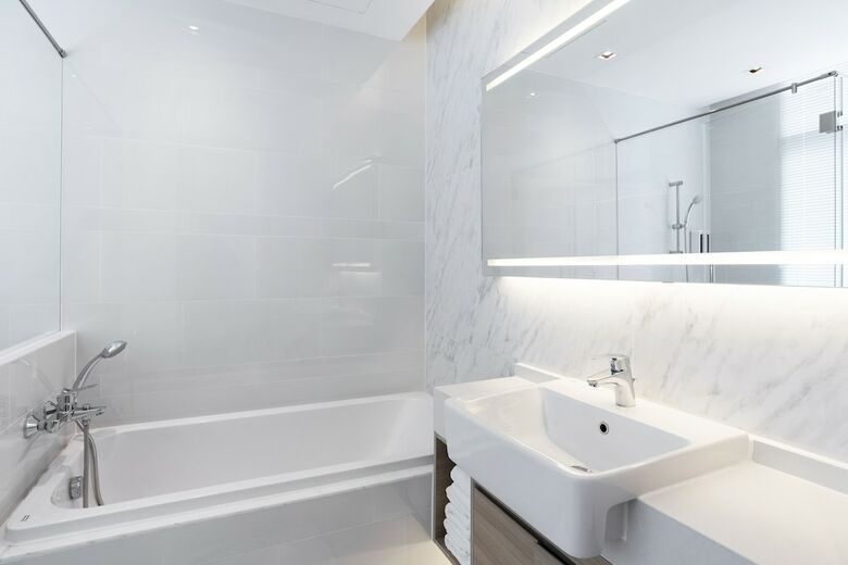 Hotel Posh Residence Thonglor By Favstay