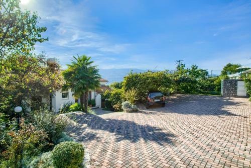 Apartments Frlan