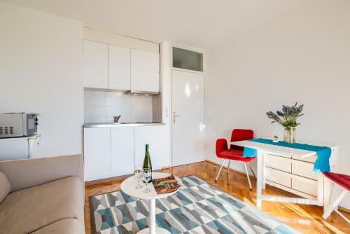 Apartments Frlan