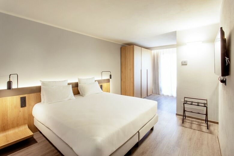 Palazzo Delle Poste Suites & Apartments