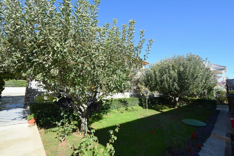 Apartment Mala Sten