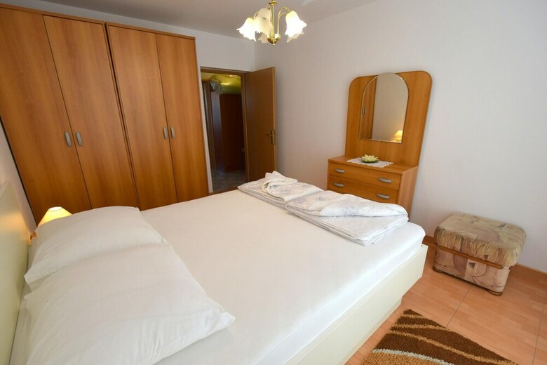Apartment Mala Sten