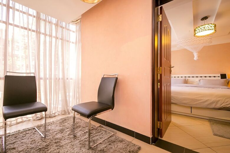 Olive Gardens Hotel