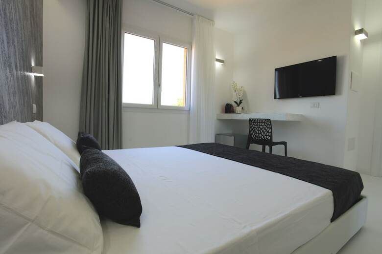 Double A Luxury Room