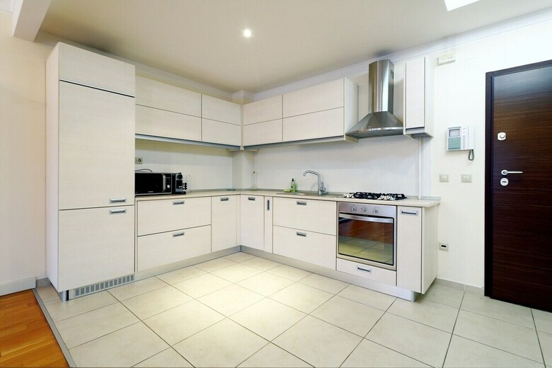 Emerald Apartment
