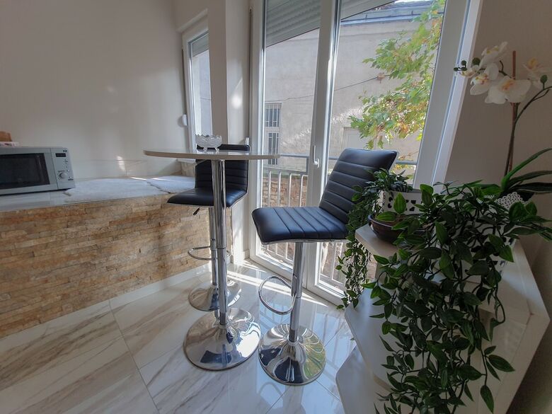 Srecko Centar Apartment