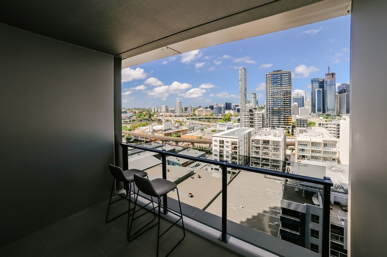 Brisbane One Apartment