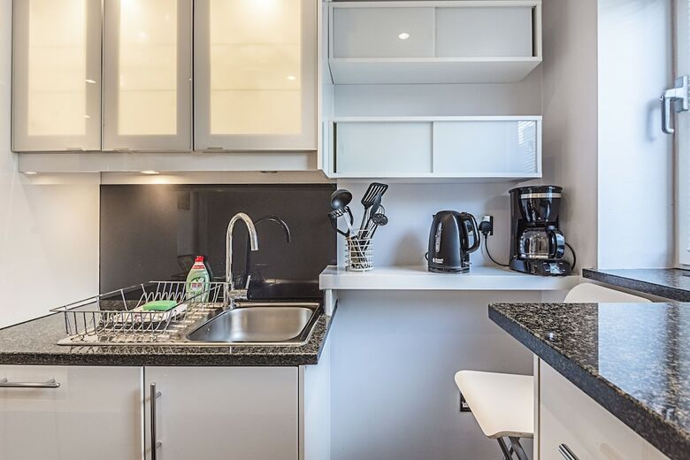 Canary Wharf Luxury Apartments