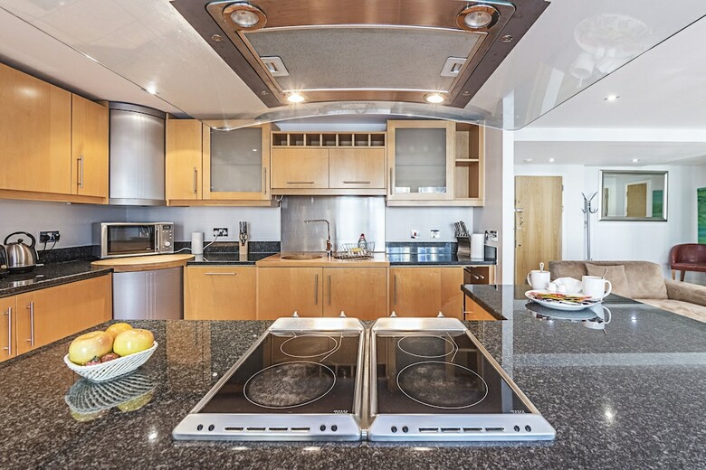 Canary Wharf Luxury Apartments