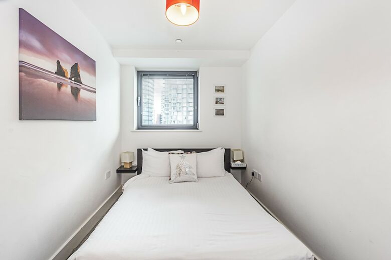Canary Wharf Luxury Apartments