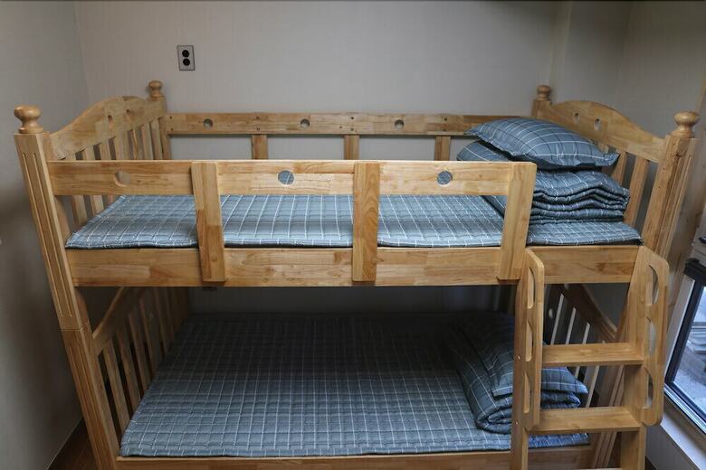 Hostal Batdol Guesthouse - Hostel
