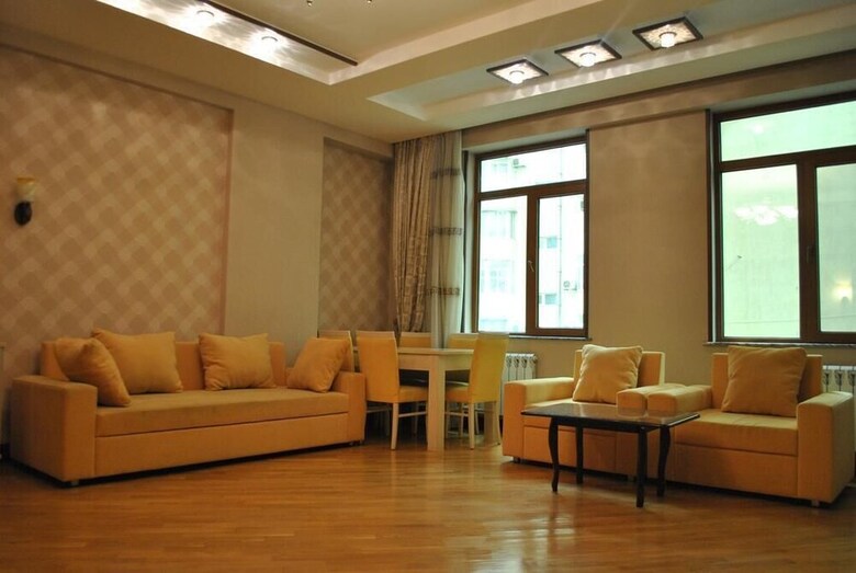 Apartment On Mirza Fatali Akhundov 179