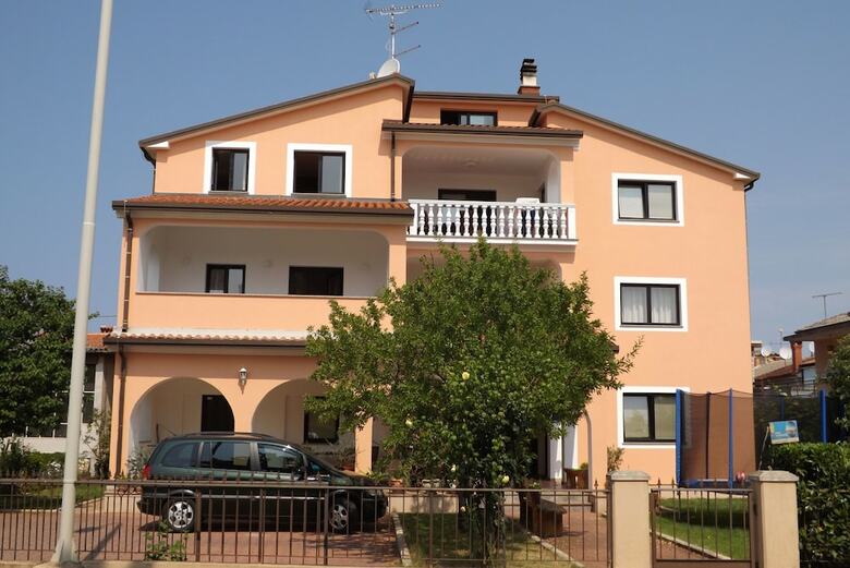 Apartments Danica