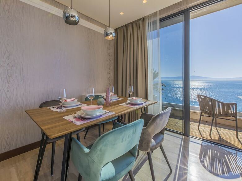 Apartments Del Mar 5