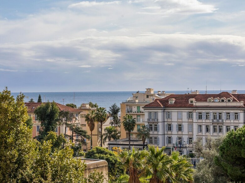 Sophisticated Apartment In Sanremo With Balcony