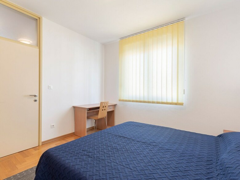 Opulent Apartment In Zadar Near Sea