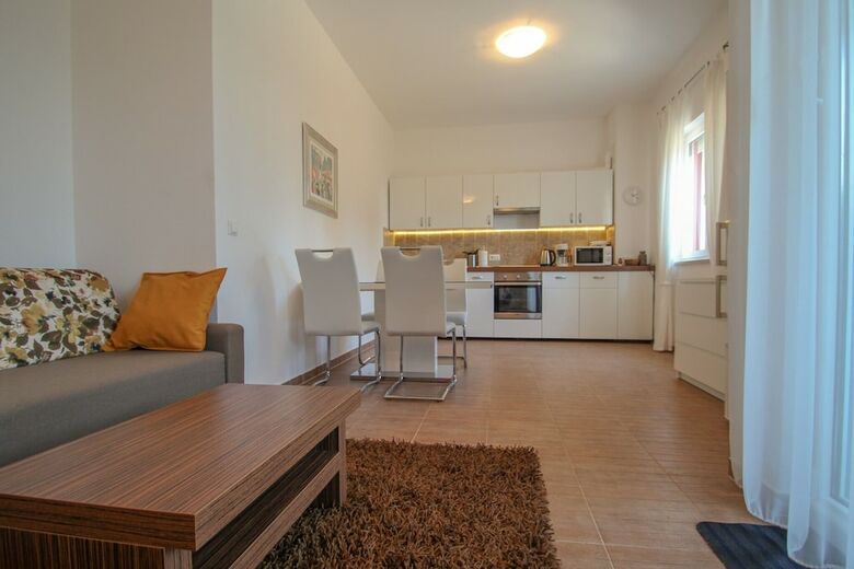 Apartamentos Lea