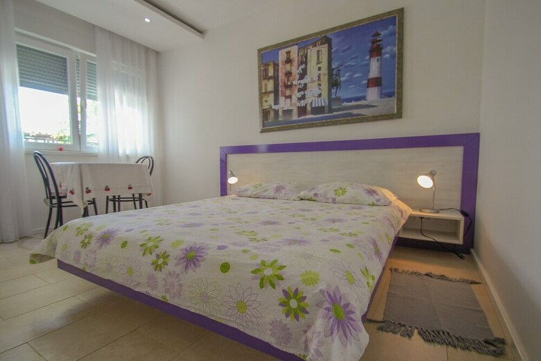Apartamentos Karmen