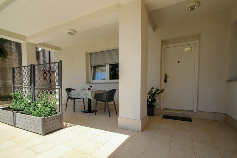 Apartamentos Karmen