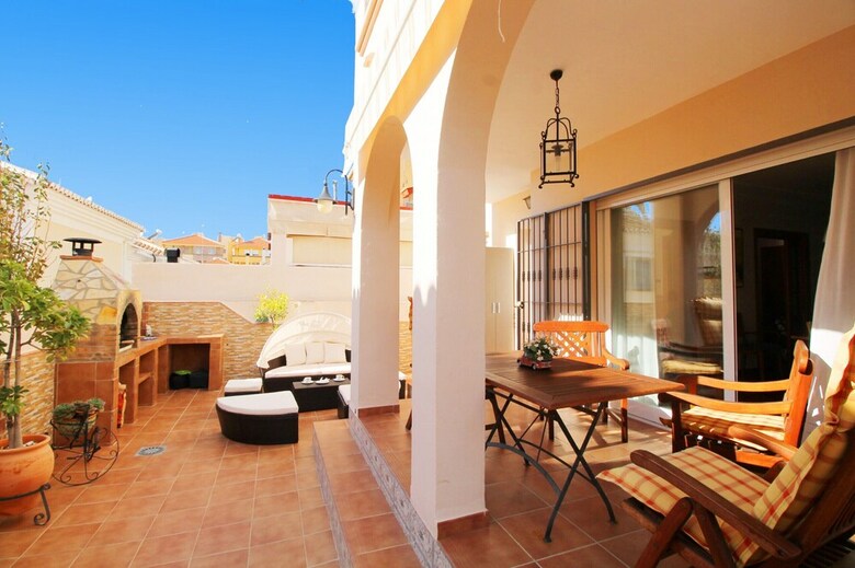 1072 Villa Palomas
