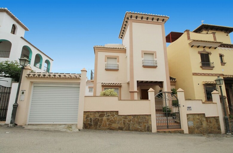 1072 Villa Palomas