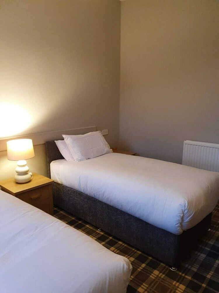 West End Hotel