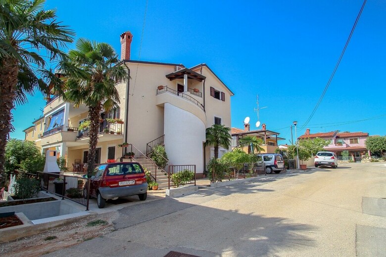 Apartamentos Maja