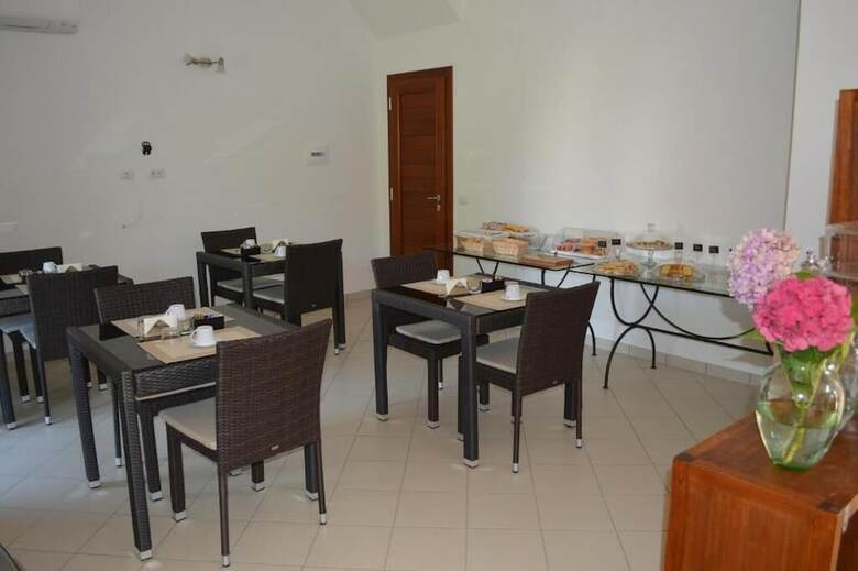 Bed & Breakfast Guest Rooms Affittacamere