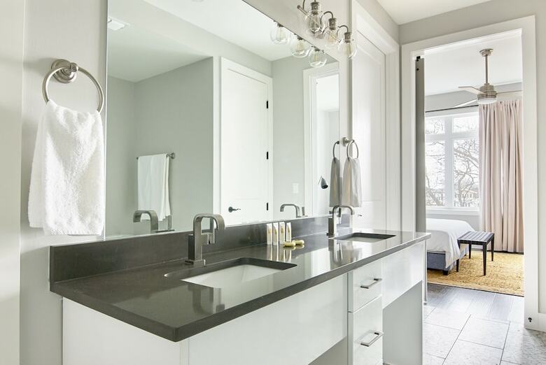 Sonder - Wedgewood Suites