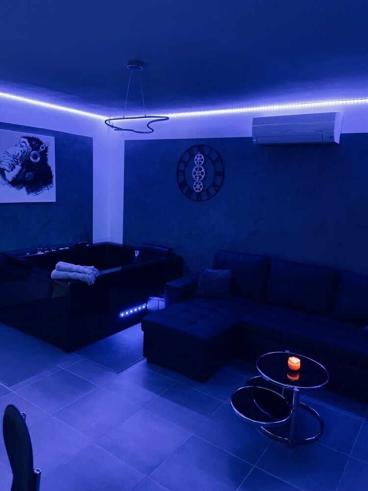 Bed & Breakfast Home Sweet Spa