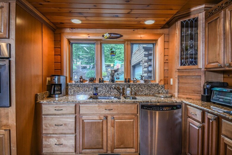 Cabernet Chalet