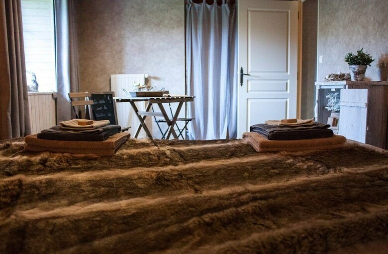 Hotel Le Pr�s Du Roc Chambres D'h�tes