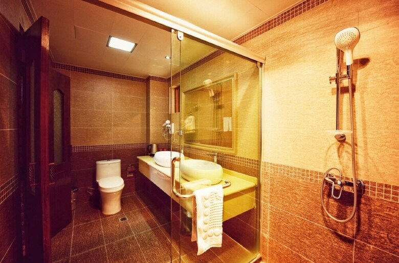 Lancy Boutique Hotel