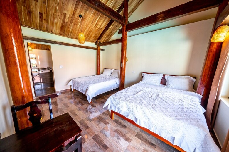 Hotel Phong Nha Ecolodge